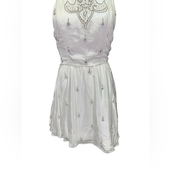 Alice + Olivia NWT Gilda Lace Back Embellished Dress sz 4 - Picture 5 of 13